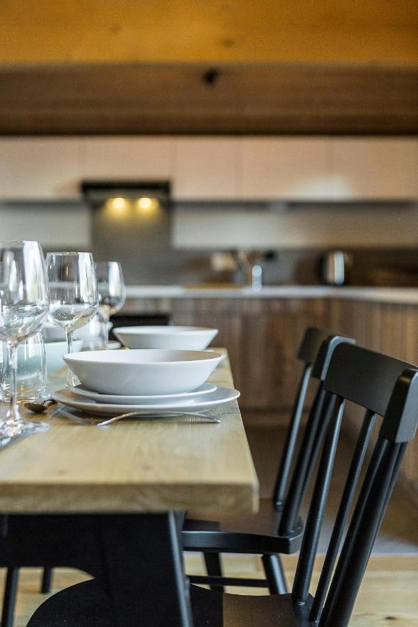 Apartment Trabets 2 - Alpes Travel - Les Houches - Sleeps 8 المظهر الخارجي الصورة